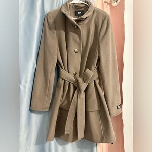 NWT DKNY Wool Stand-Collar Button-Front Belted Coat Camel